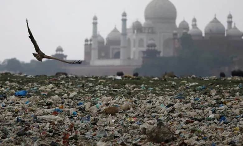 Yamuna river pollution: Politics of indecision threatens Taj Mahal