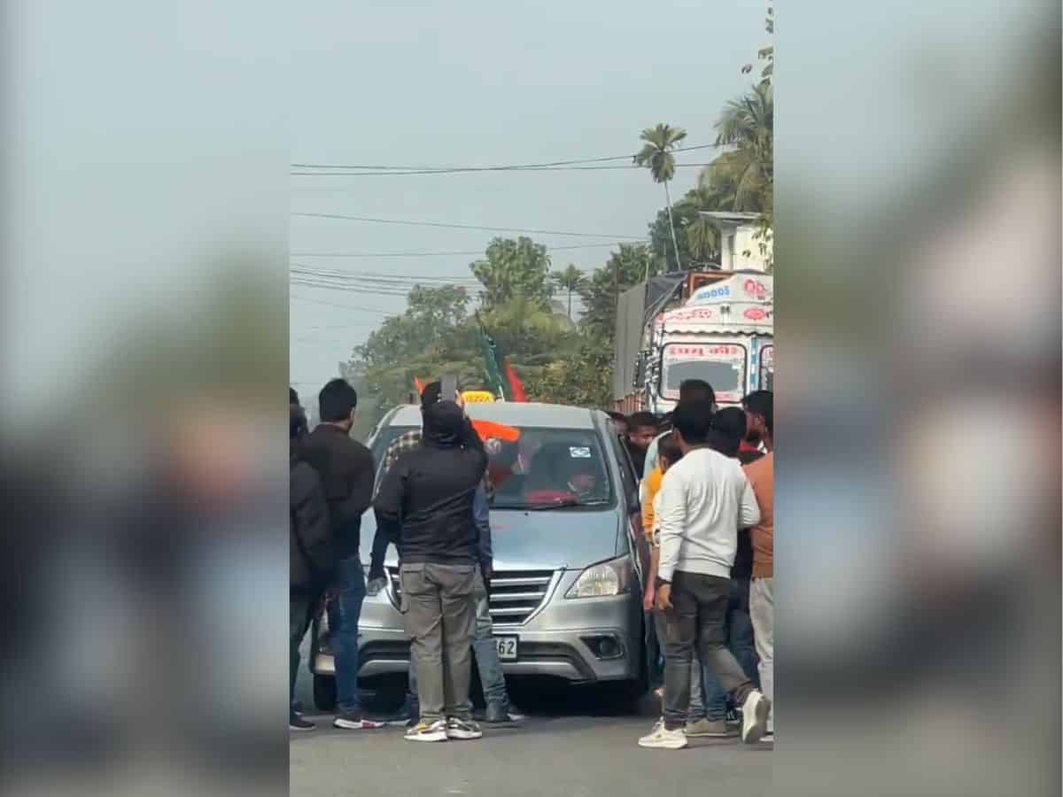 Senior Congress leader Jairam Ramesh's car attacked in Assam