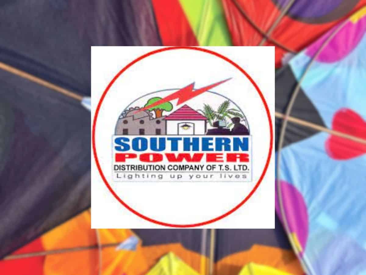 Sankranti 2024: TSSPDL asks people to fly kites away from power lines