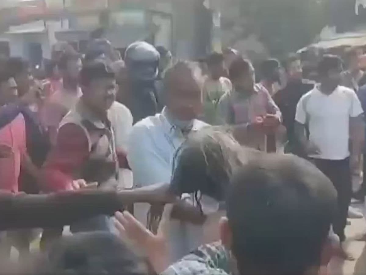 Political row erupts over 'assault' on monks in West Bengal's Purulia