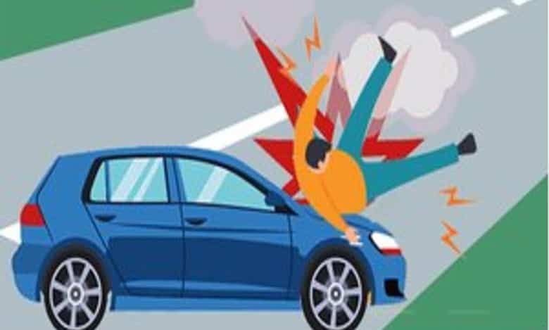 Couple engaged in intimacy in car runs over Bengaluru cop when stopped for questioning