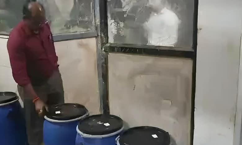 DCA raid uncovers illegal production of 'Diacerein' in Telangana