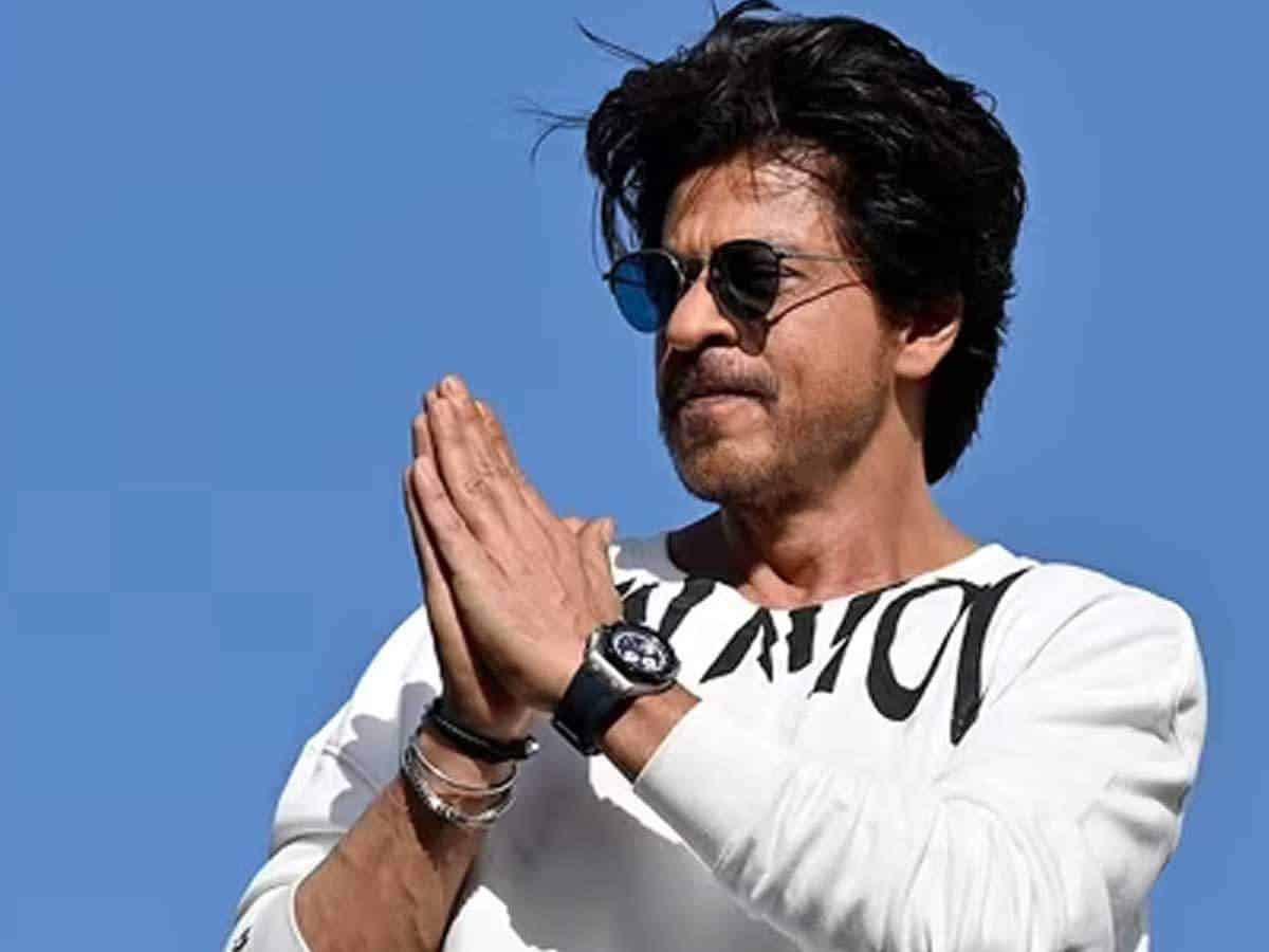 SRK admits feeling 