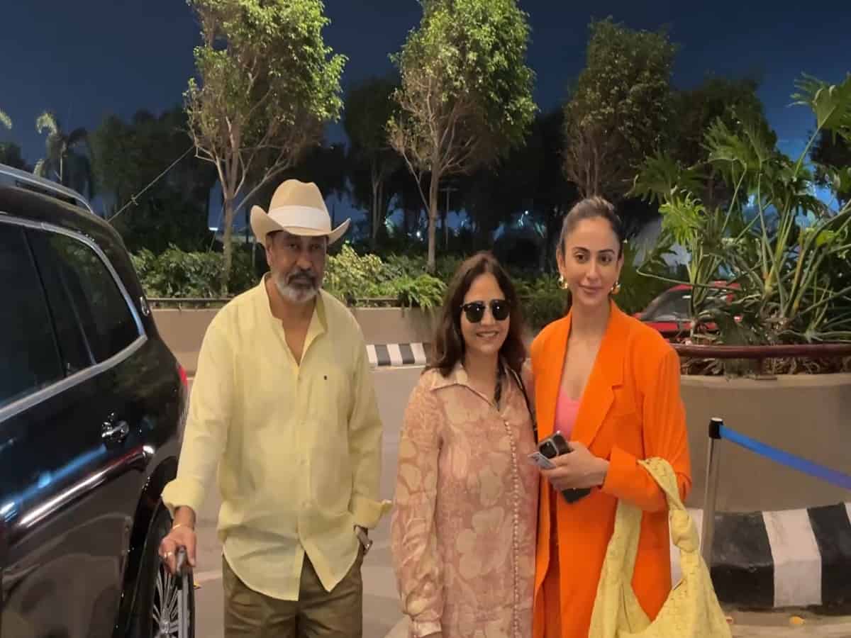 Bride-to-be Rakul Preet Singh jets off to Goa for wedding with Jackky Bhagnani