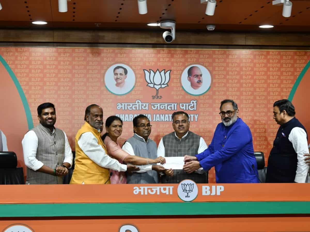 Telangana: BRS MP Pothuganti Ramulu joins BJP ahead of LS polls