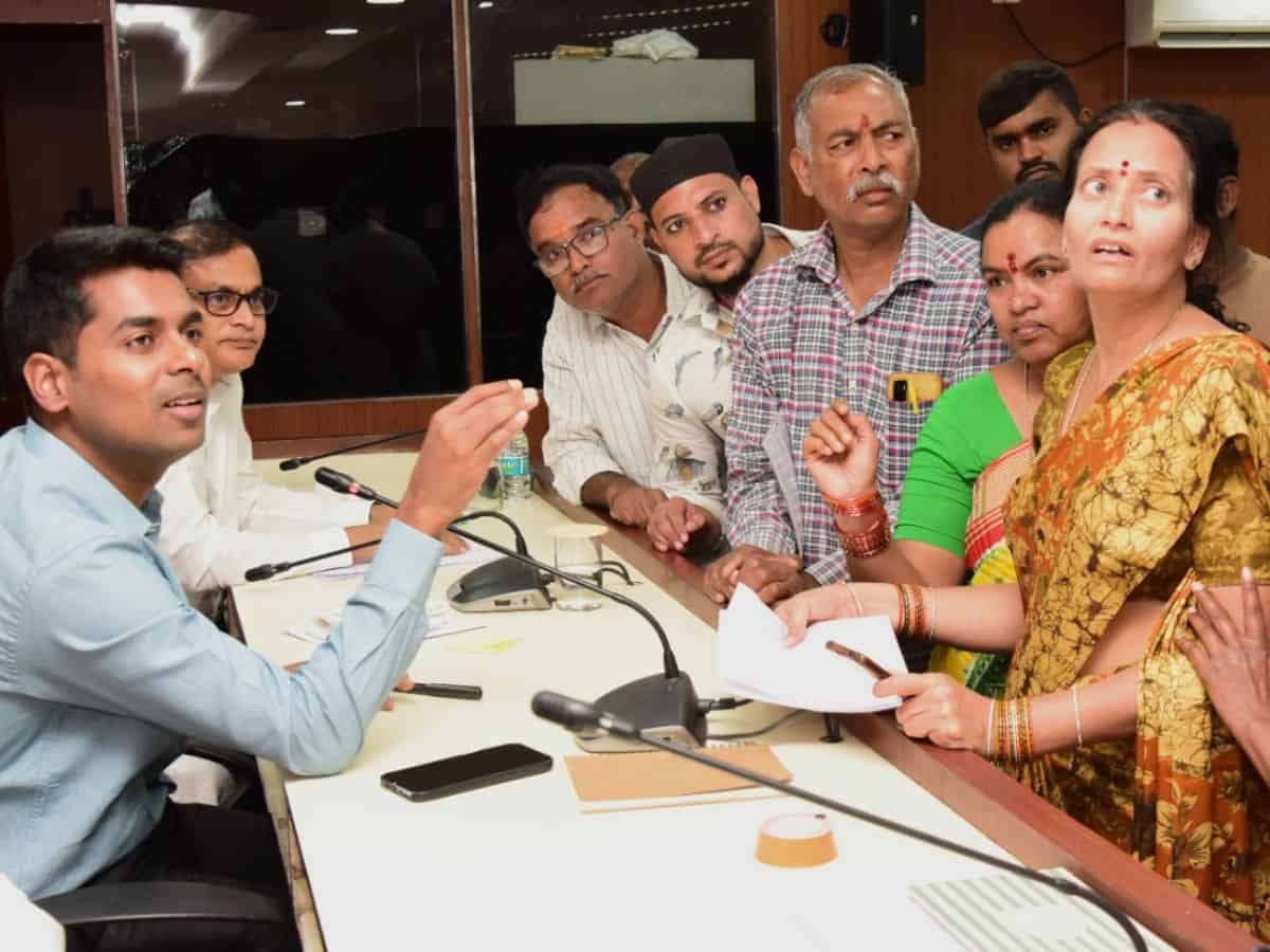 Hyderabad: 588 applications received at Prajavani program