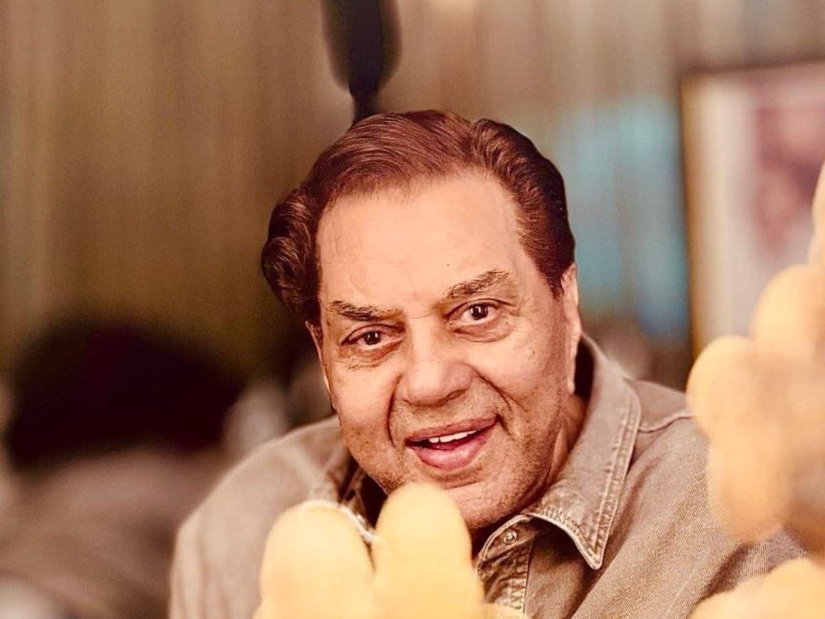 Dharmendra changes his name, what's the new?