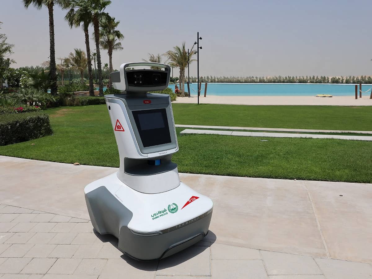 Dubai to start smart robot trial operation to detect bicycle, e-scooter violations