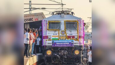 Iconic Godavari Express connecting AP, Telangana marks golden jubilee