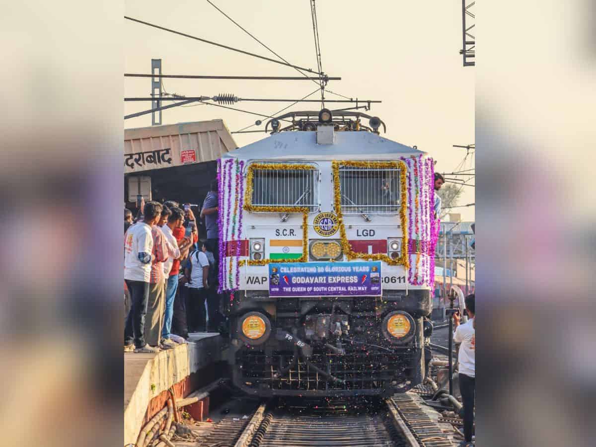 Iconic Godavari Express connecting AP, Telangana marks golden jubilee