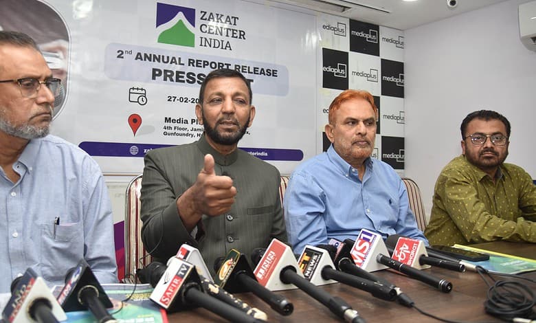 Jabbar Siddiqui addressing press conference