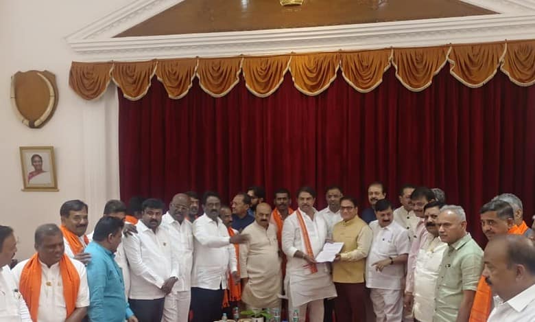 BJP demands Karnataka govt's dismissal over alleged 'Pakistan Zindabad' slogans