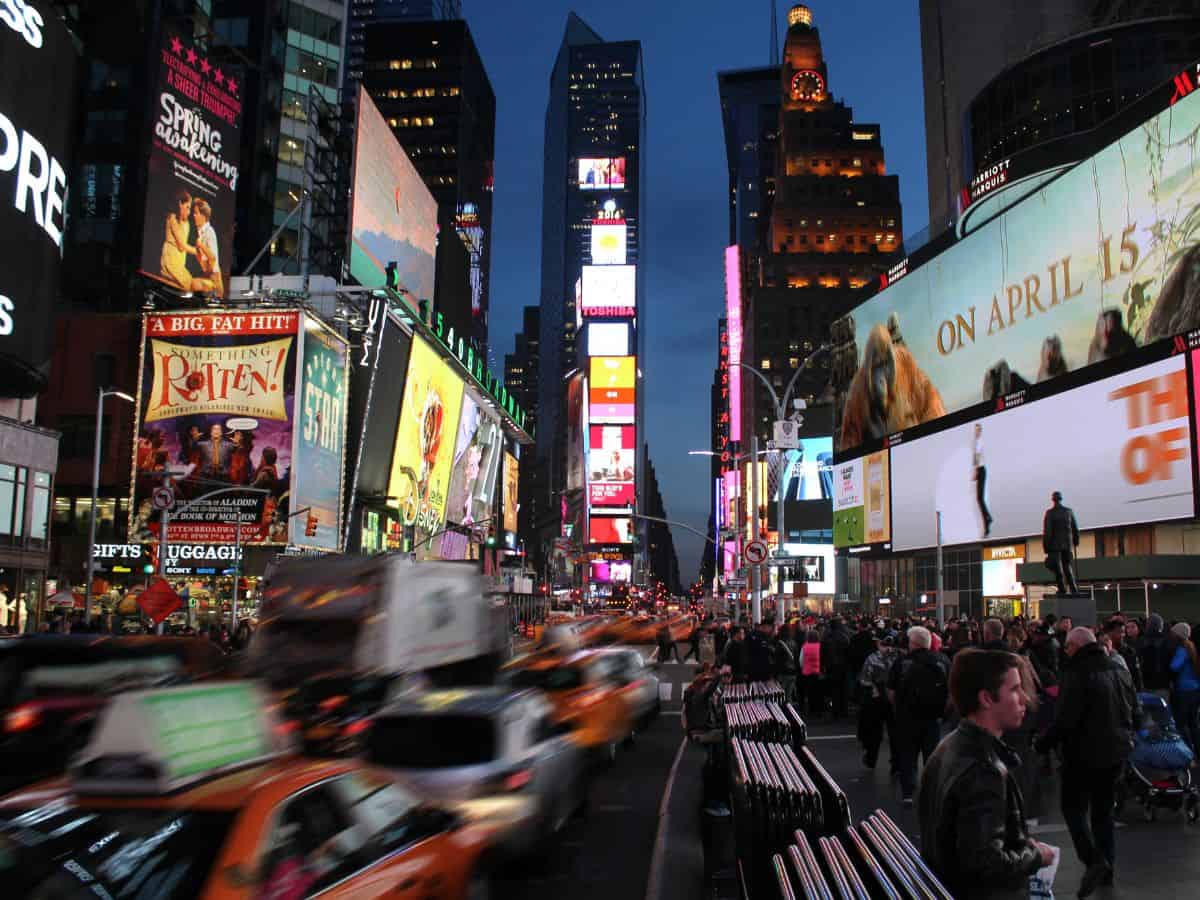 Hyderabad to have video billboards like Times Square in New York