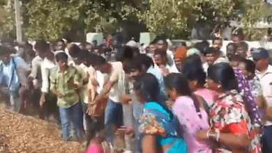 Watch: Protesting Atchampet farmers vandalise market yard office