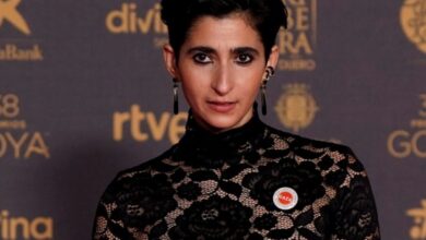 Spanish actor Alba Fores stand in solidarity with Gaza at Goya Awards
