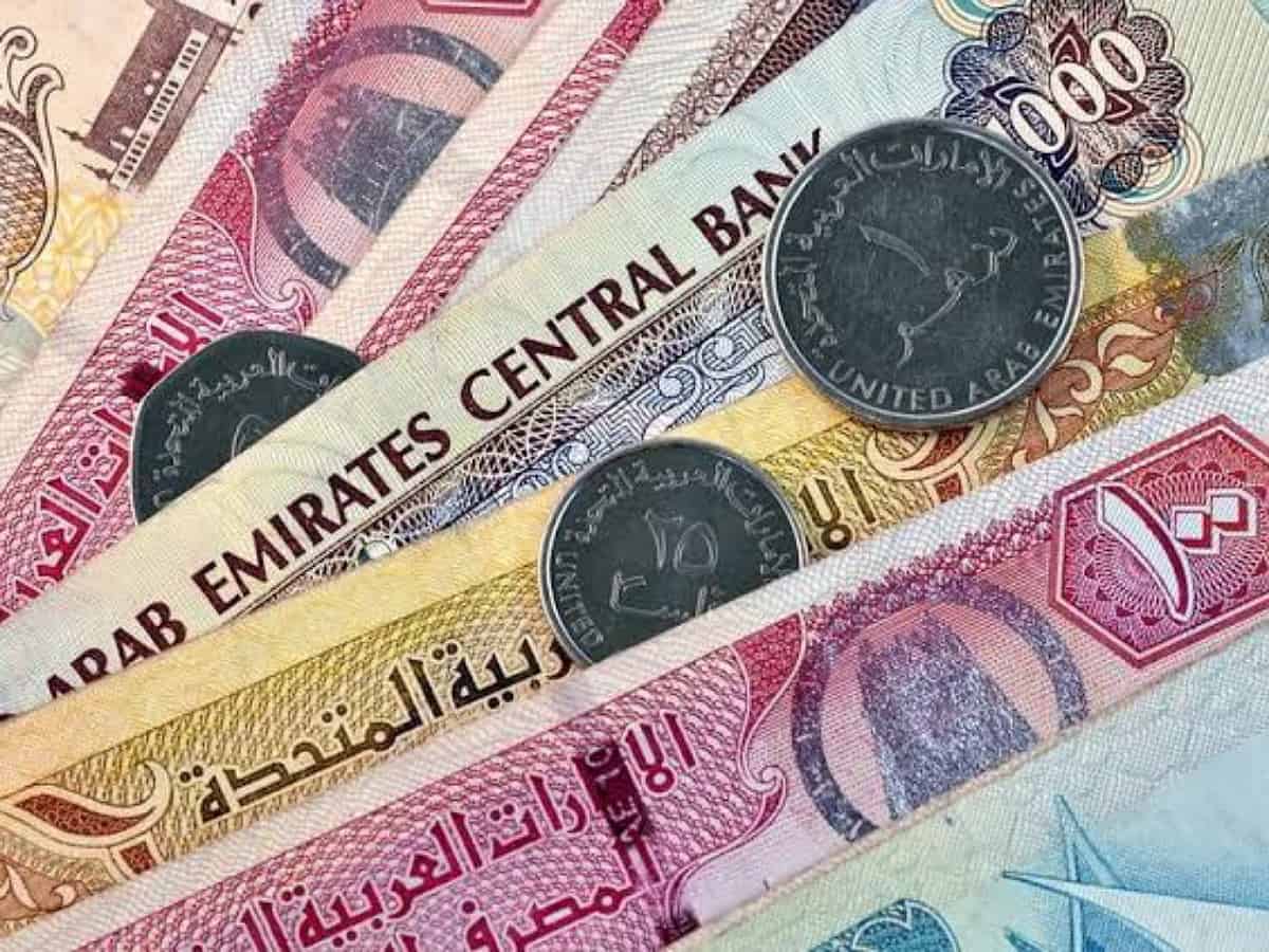 UAE exchange houses to increase remittance fees by 15%