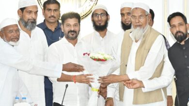 Muslim leaders meet Telangana CM, urge 4% quota implementation