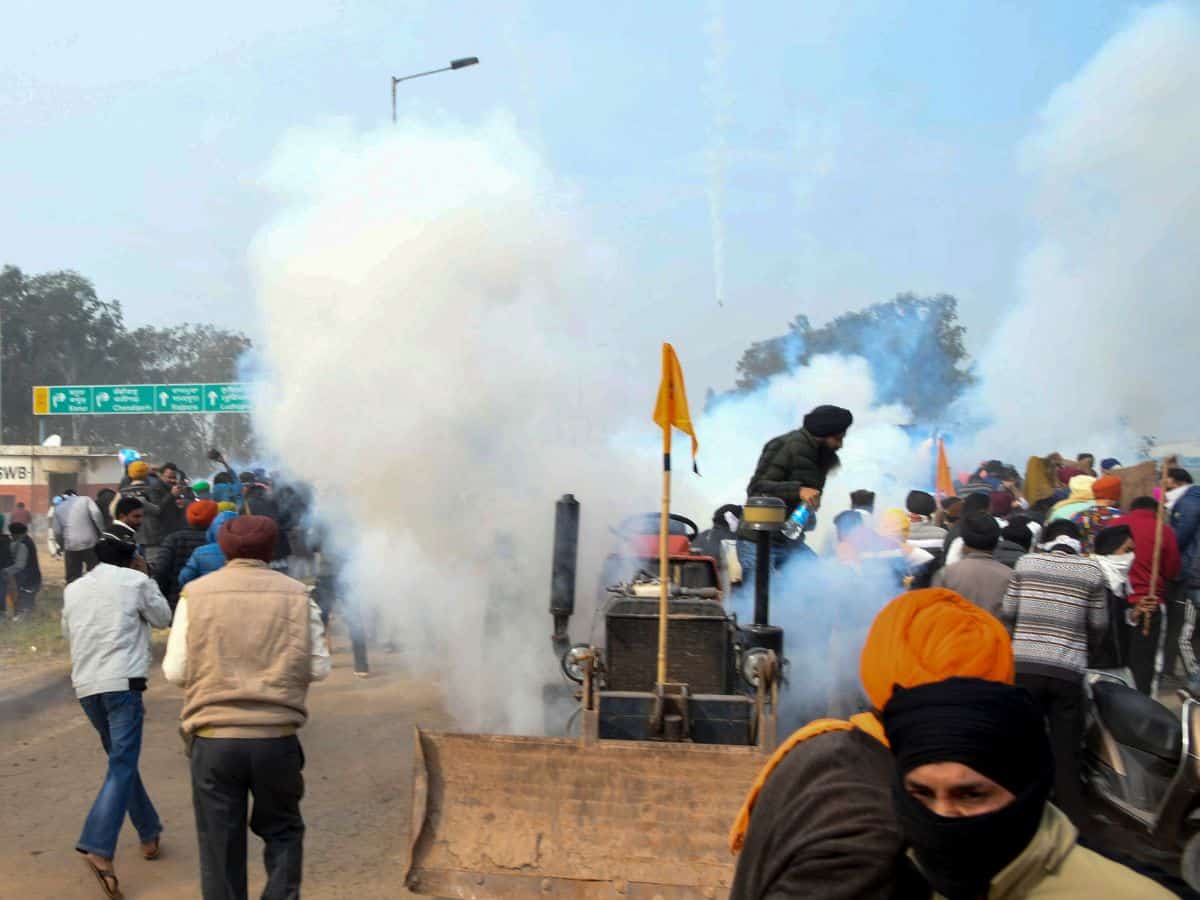 'If farmers are aggressive, we need not be defensive': Cops told at Singhu border