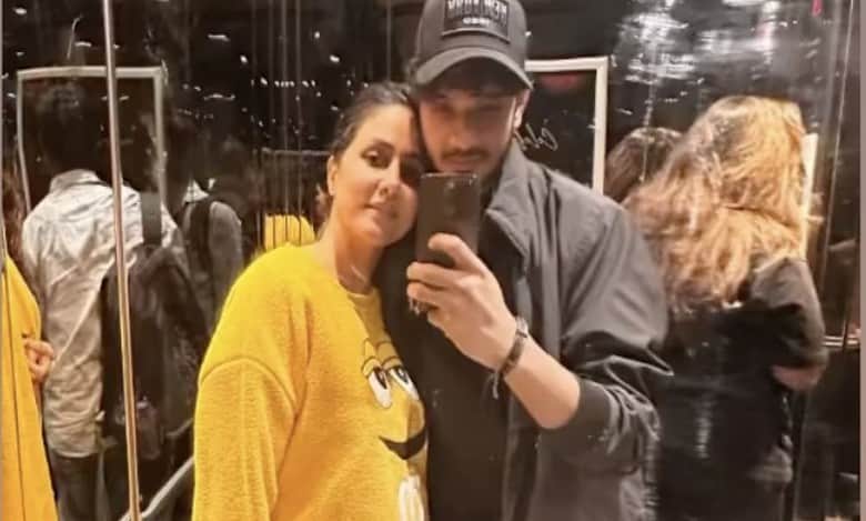 Hina Khan's cheeky comment on Munawar Faruqui goes viral