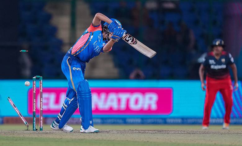 India trounce Bangladesh by 10 wickets to reach Women’s T20 Asia Cup final