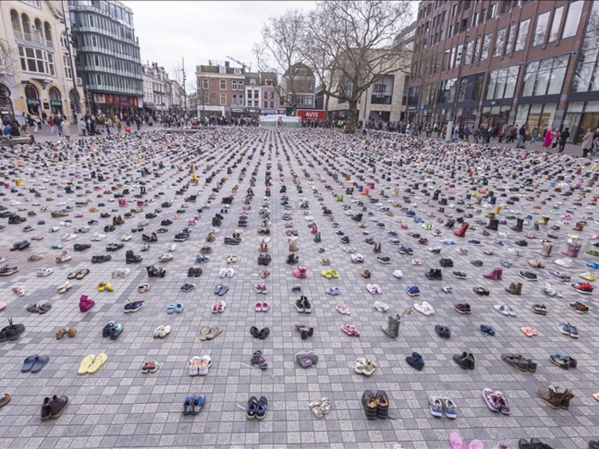 14,000 children shoes laid out in Netherlands in Gaza war protest