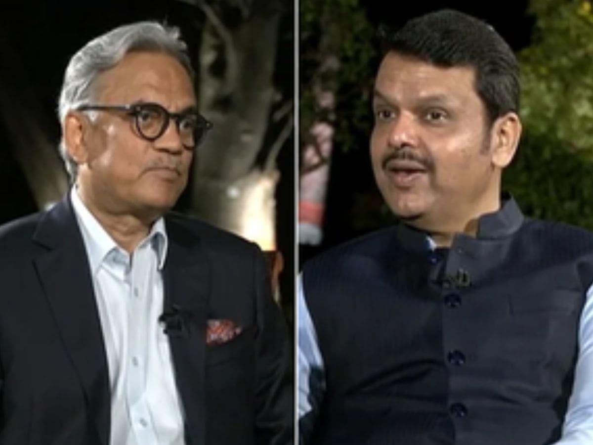 Deputy Chief Minister of Maharashtra, Devendra Fadnavis and NDTV Editor-in-Chief Sanjay Pugalia,