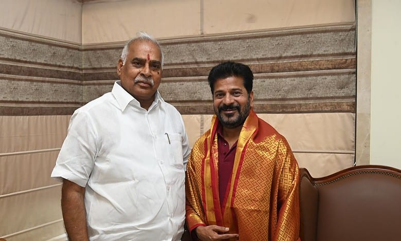 Former MLA Koneru Konappa met CM Revanth Reddy