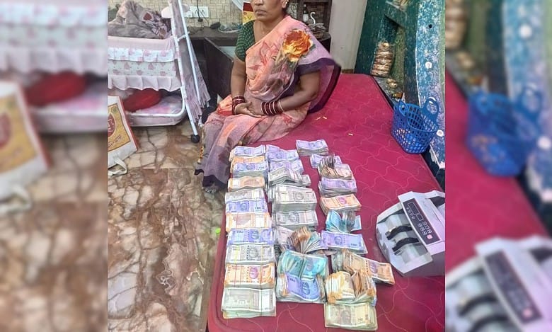 'Ganja Queen' arrested in Hyderabad with 20 kgs drug, Rs 20 lakh