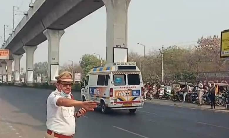 Hyderabad cops arrange green channel for transport of live heart