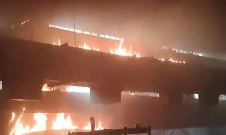Fire breaks out in Haritha Kakatiya hotel- ANI