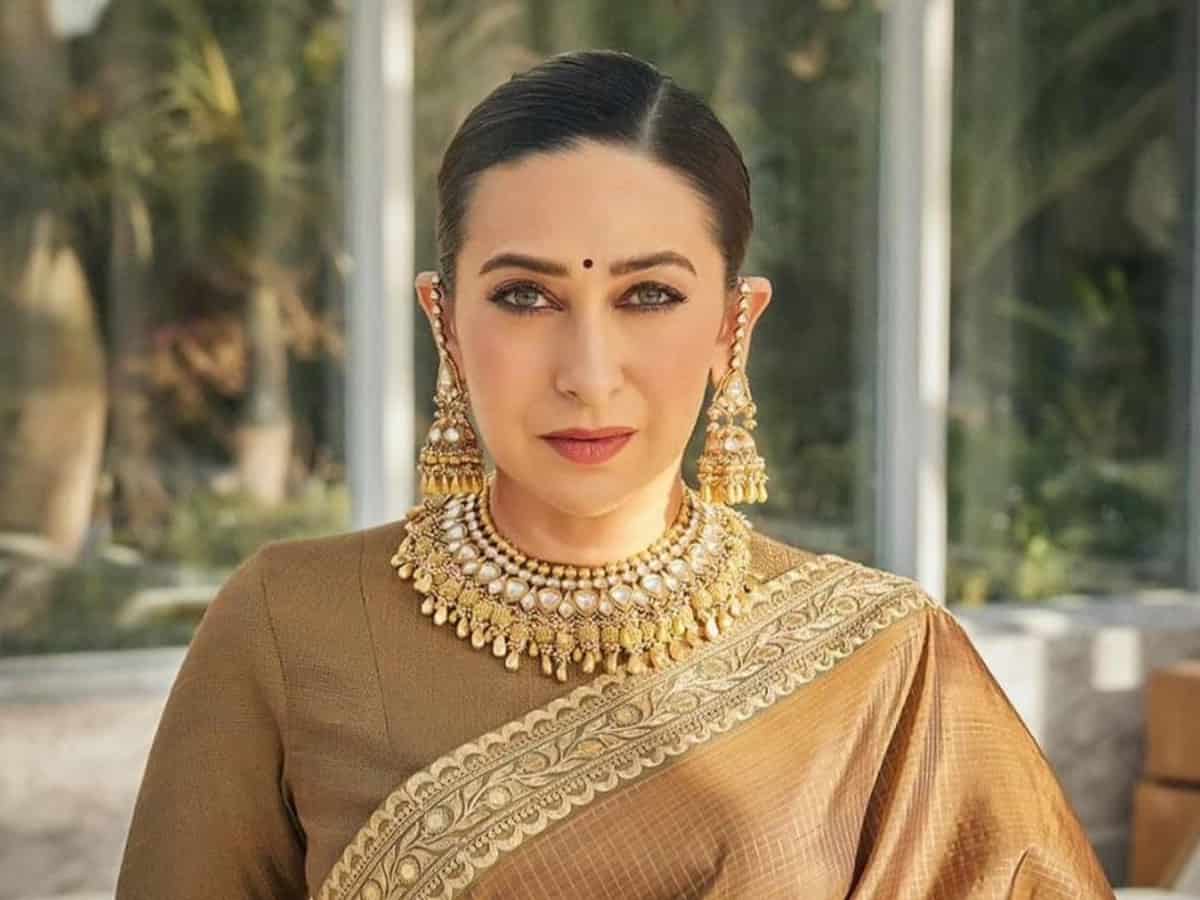 Karisma Kapoor reveals her actual pronouncing of name, it's not 'Karishma'