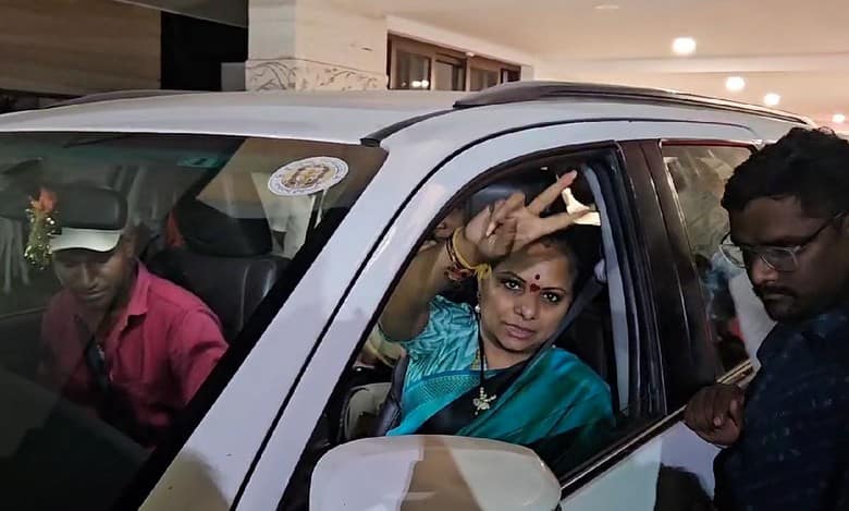 ED arrests BRS MLC Kavitha after raids in Hyderabad