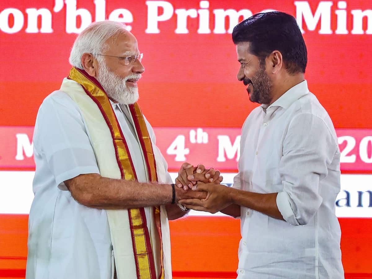 Telangana CM calls PM Modi 'big brother', seeks Centre's help in state's growth