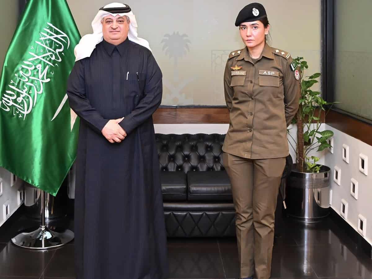 Saudi Arabia invites Pakistani cop Shehrbano who saved woman from violent mob