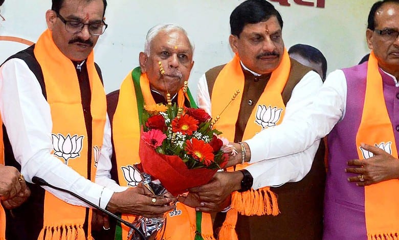 Suresh Pachouri joins BJP