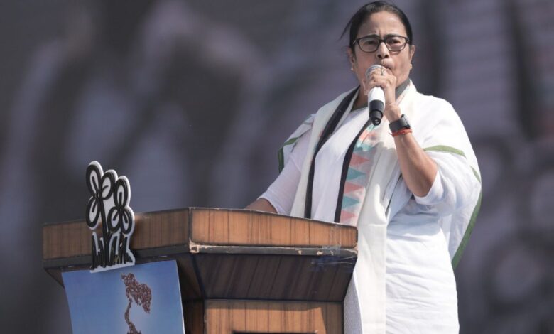Mamata congratulates successful candidates of ICSE, ISC