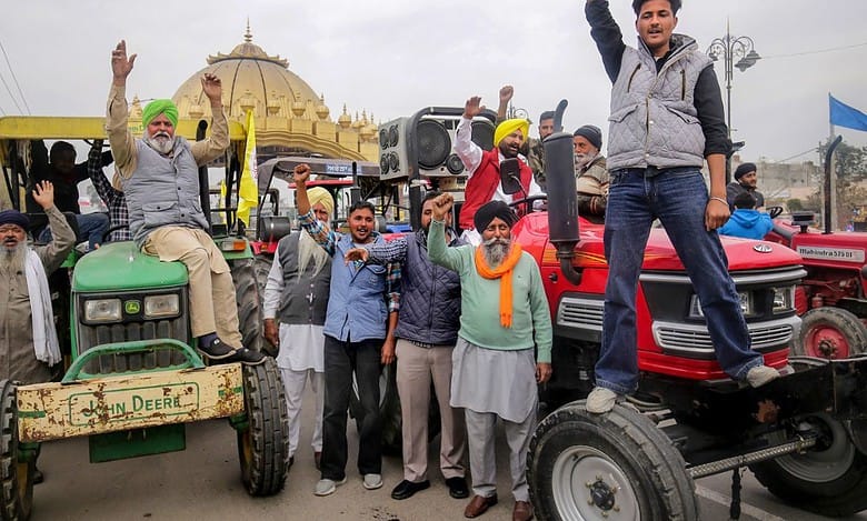 Farmer leaders give 'rail roko' call for Mar 10, to reach Delhi on Mar 6