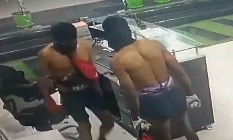 Watch: ‘Chaddi gang’ steals Rs 8 lakh from Hyderabad school