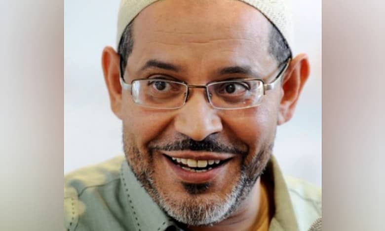 France deports Algerian imam for allegedly inciting hatred against Jews