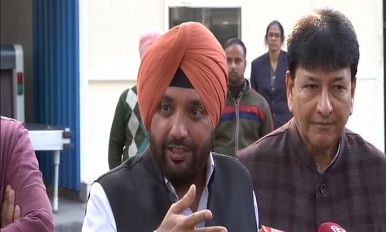 Delhi Cong chief Lovely quits post citing LS ticket to outsiders, alliance with AAP