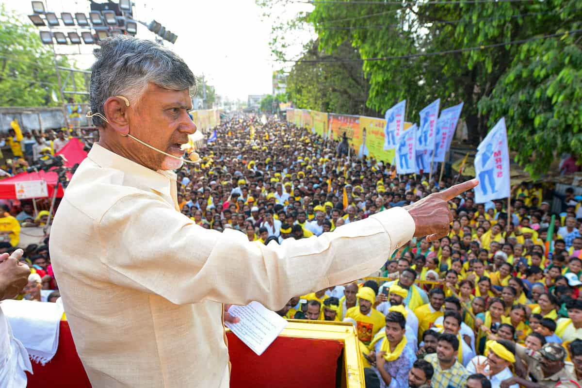 Naidu confident of regaining AP with overwhelming majority