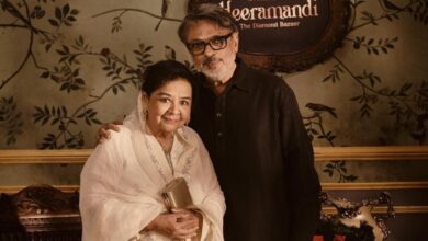 Rare! Farida Jalal, Sanjay Leela Bhansali's photo breaks internet