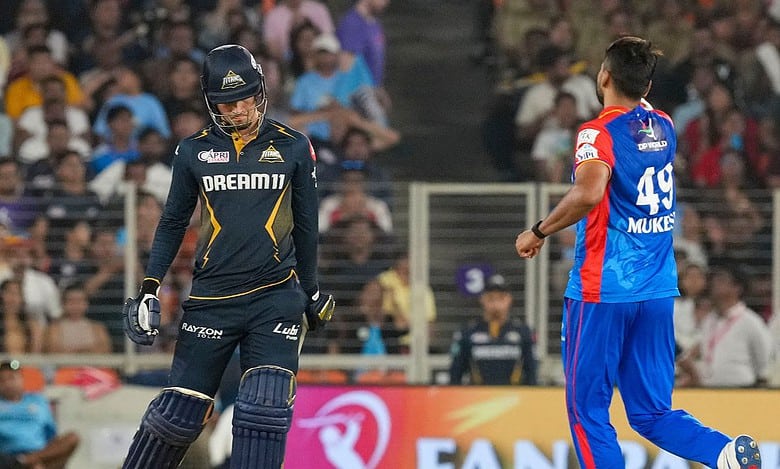 IPL 2024 cricket match between Gujarat Titans and Delhi Capitals