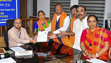 LS polls: K.S. Eshwarappa files nomination