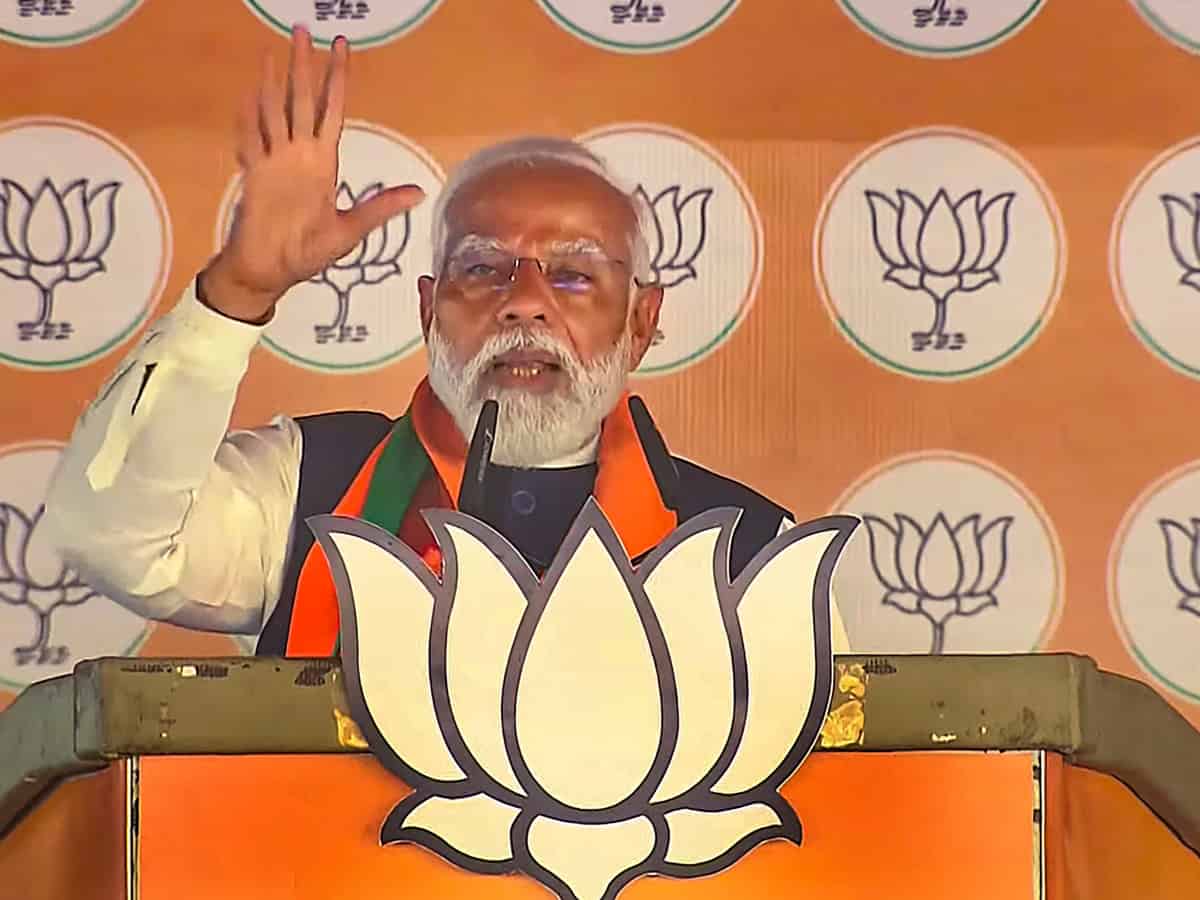 Congress is 'Sultan of tukde, tukde gang': PM Modi at Karnataka poll rally