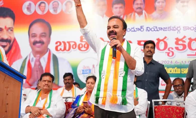Image of Congress leader Ranjit Reddy