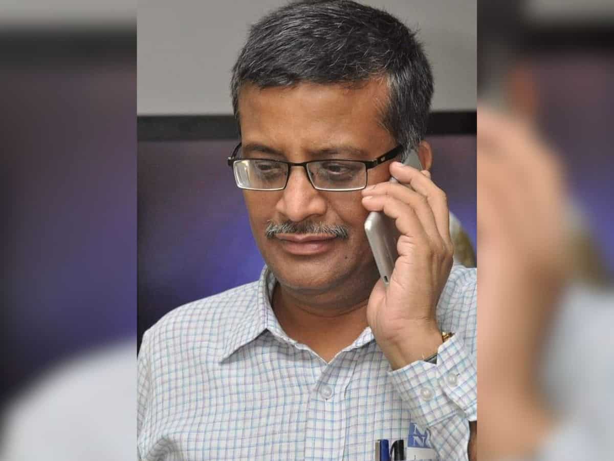 Senior IAS officer Ashok Khemka