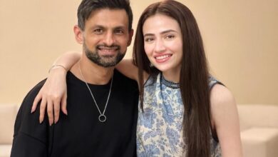 Shoaib Malik, Sana Javed's PDA goes viral