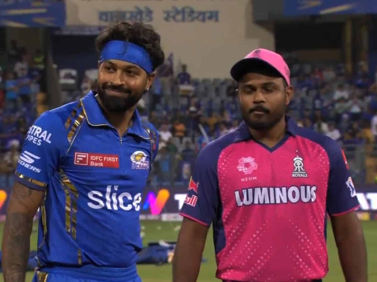 Pandya gets booed again as chants of 'Rohit… Rohit' fill Wankhede (pti)