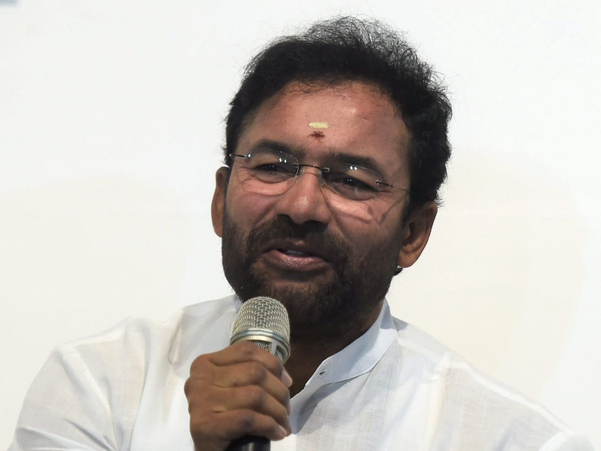 Kishan Reddy seeks CM’s aid for road expansion at Cherlapally, Secunderabad railway stations